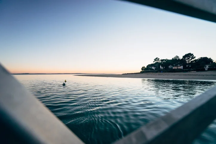 Ponton de Saint-Trojan les bains au coucher de soleil